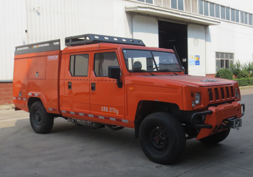 四驅(qū)遠(yuǎn)程供排水搶險(xiǎn)車(chē) （管線(xiàn)車(chē)）                      